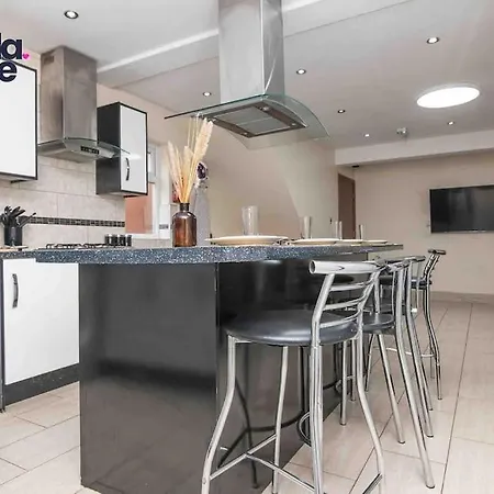 Kunda House Dawlish Holiday home Birmingham