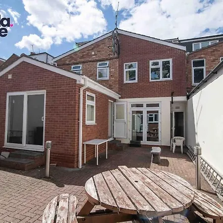 Kunda House Dawlish Holiday home Birmingham