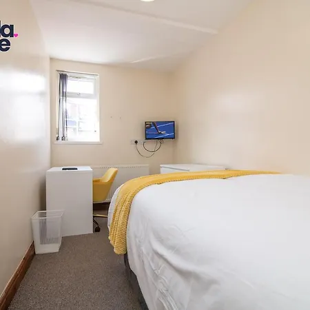 Kunda House Dawlish Holiday home *